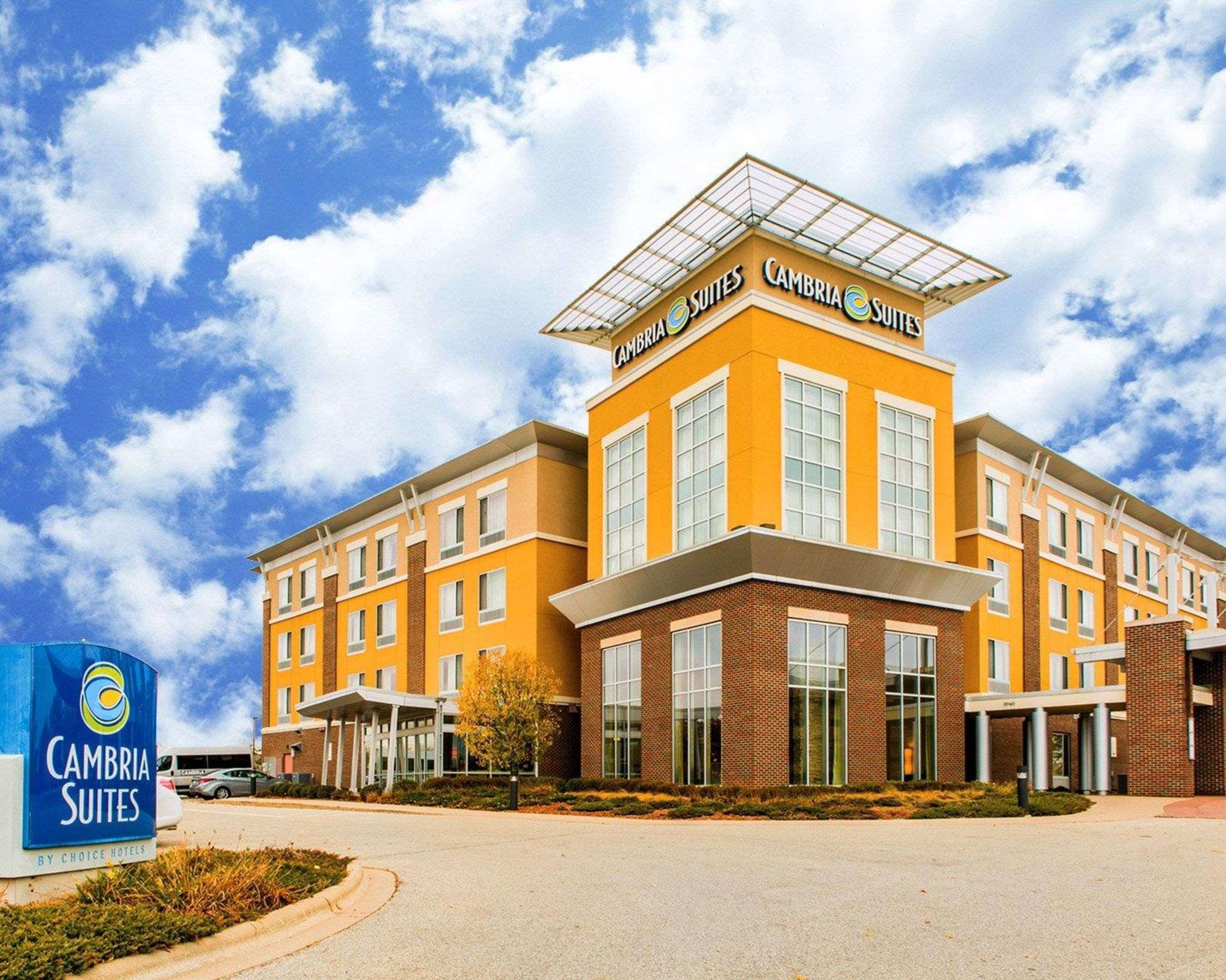 Cambria Hotel Appleton Exterior photo